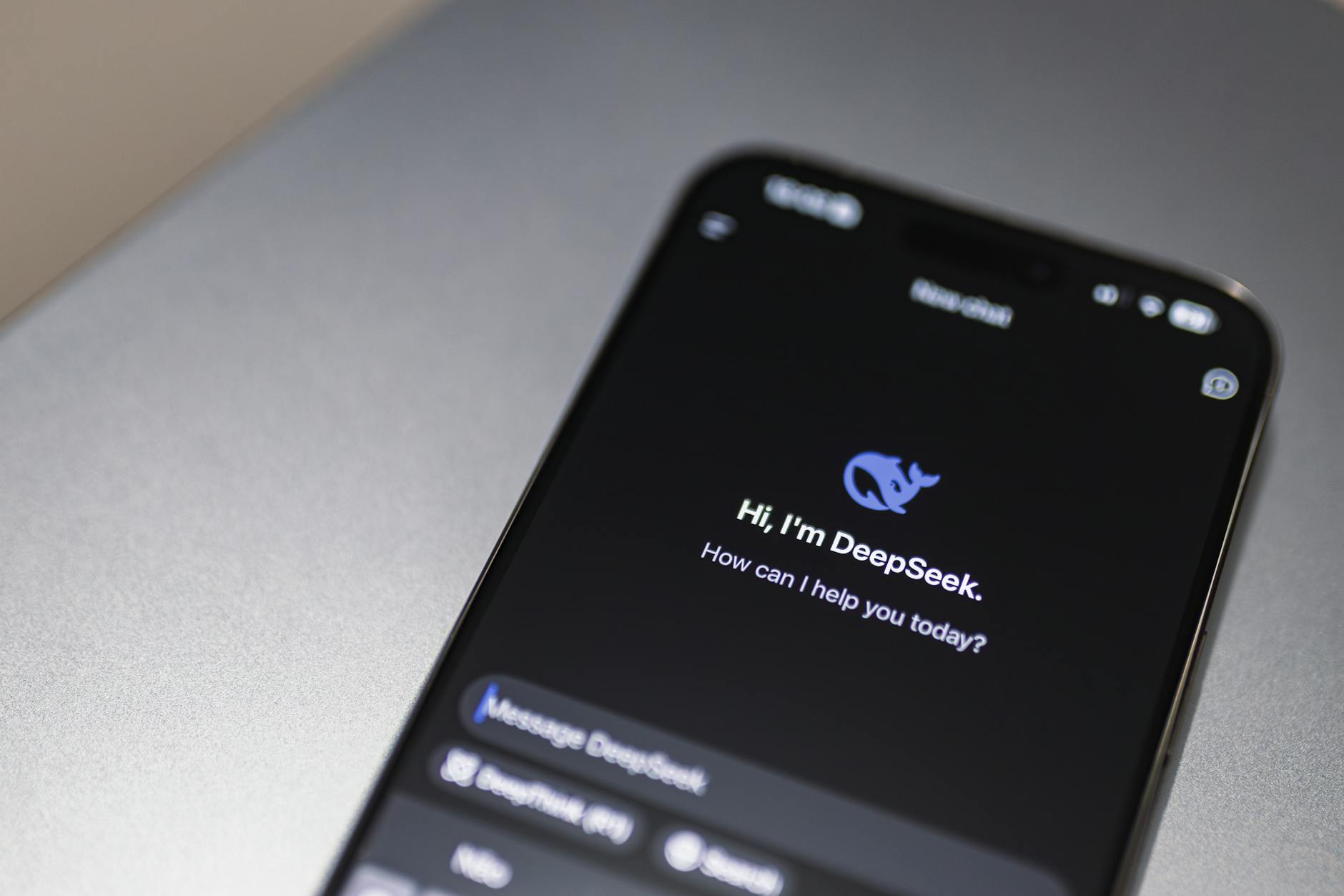 Claude Pro 抑或 ChatGPT Plus？2026 香港用家完整比較